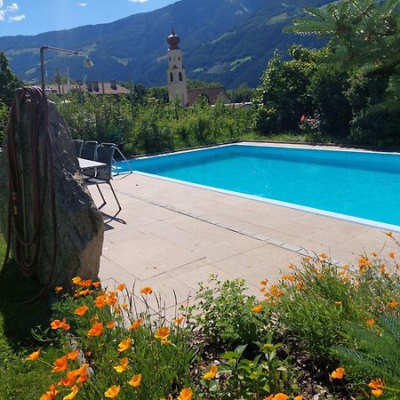 Garni Unterwegguetl Bed & Breakfast Naturns Luaran gambar