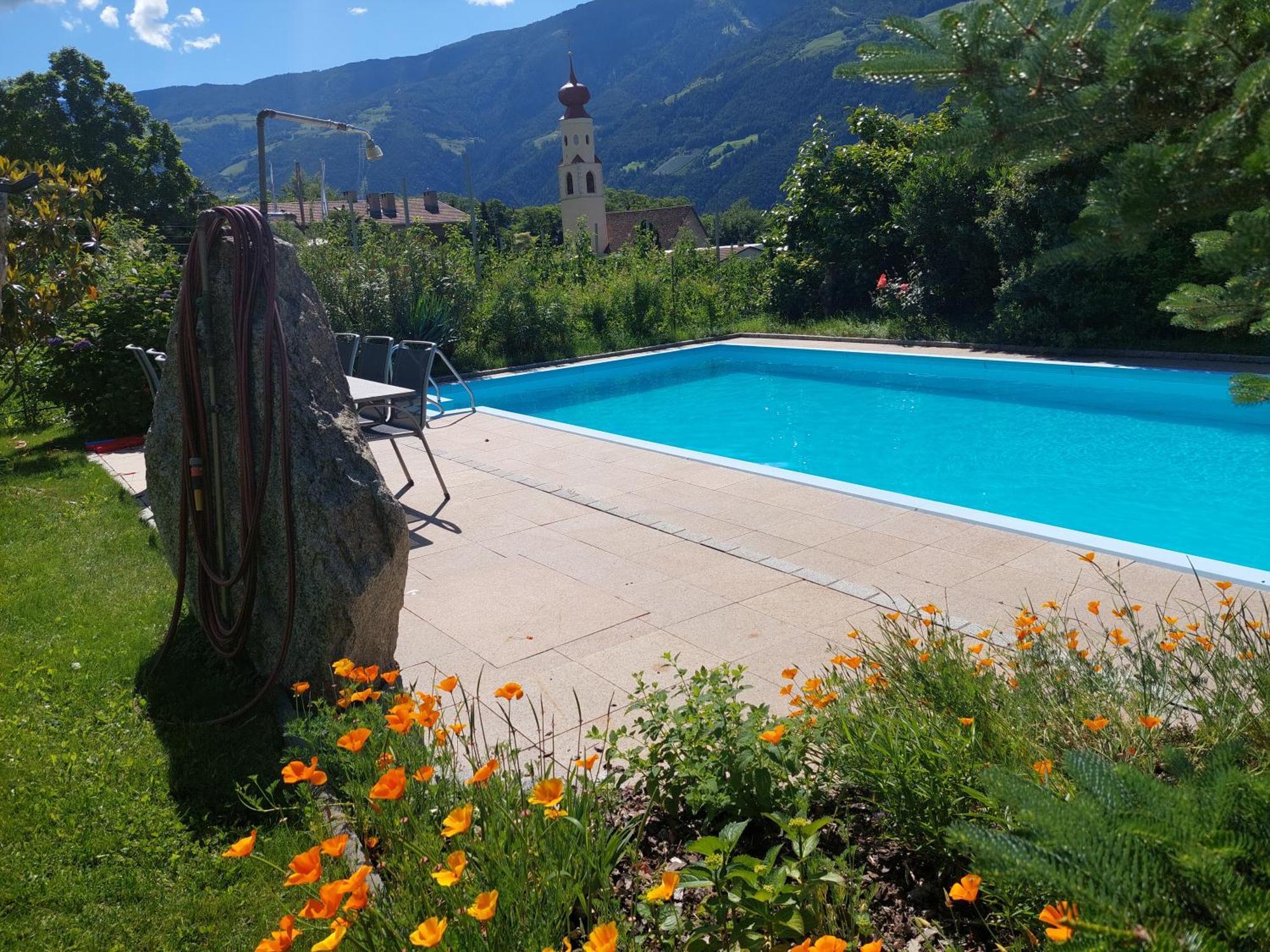 Garni Unterwegguetl Bed & Breakfast Naturns Luaran gambar