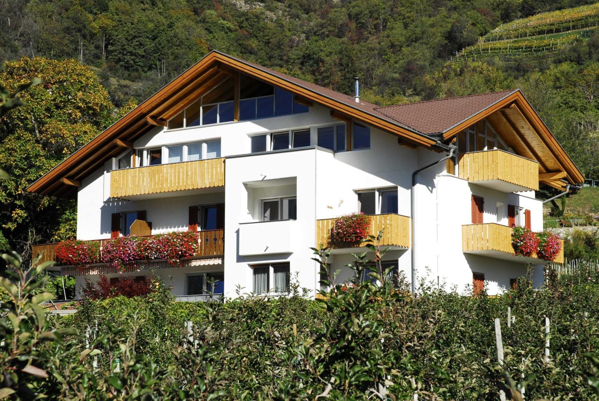 Garni Unterwegguetl Bed & Breakfast Naturns Luaran gambar
